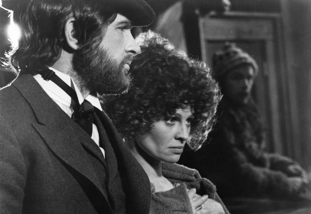 Still shot of Warren Beatty (“John McCabe”) and Julie Christie (“Constance Miller”) starring in McCabe & Mrs. Miller, 1971, featured in the 2018 Il Cinema Ritrovato Film Festival